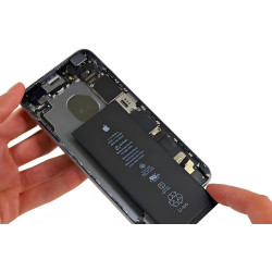 iPhone 15 Pro Battery