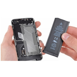 iPhone 14  Battery
